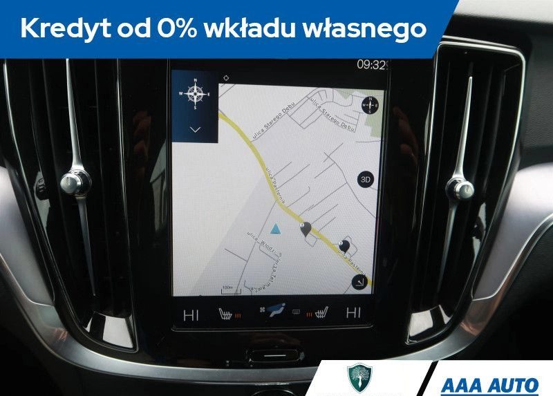 Volvo V60 cena 96000 przebieg: 145172, rok produkcji 2019 z Supraśl małe 254